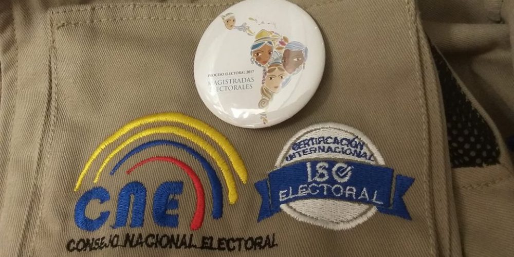 Domingo 2 abril, segunda vuelta electoral Ecuador