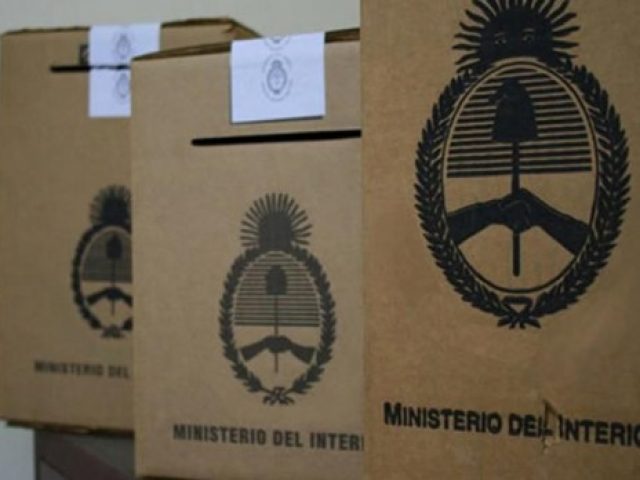 La directora ejecutiva de IDEMOE escribe sobre la Acordada y el Protocolo preventivo de contagios COVID-19 de la CNE en la revista Palabras del Derecho