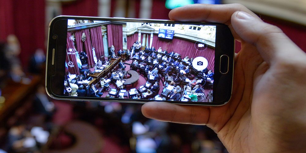 Informe IDEMOE: El Congreso Nacional en las redes sociales.