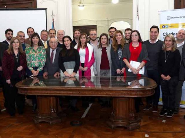 Idemoe suscribió el Compromiso “Ciudad Limpia, Campaña Electoral responsable”